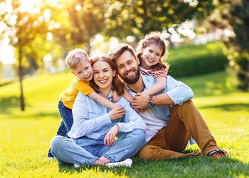 A family after seeing Anthem dentist in South Windsor